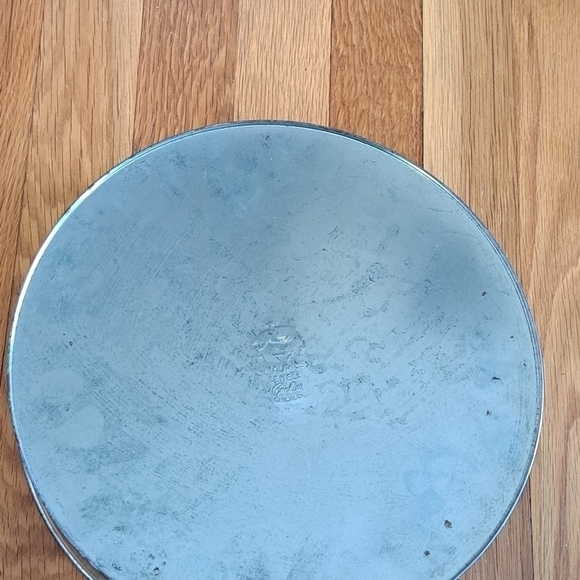 Vintage Deluxe Fruit Cake Metal Tin Collin Street Bakery Winter Sledding 10.5" - Picture 3 of 12